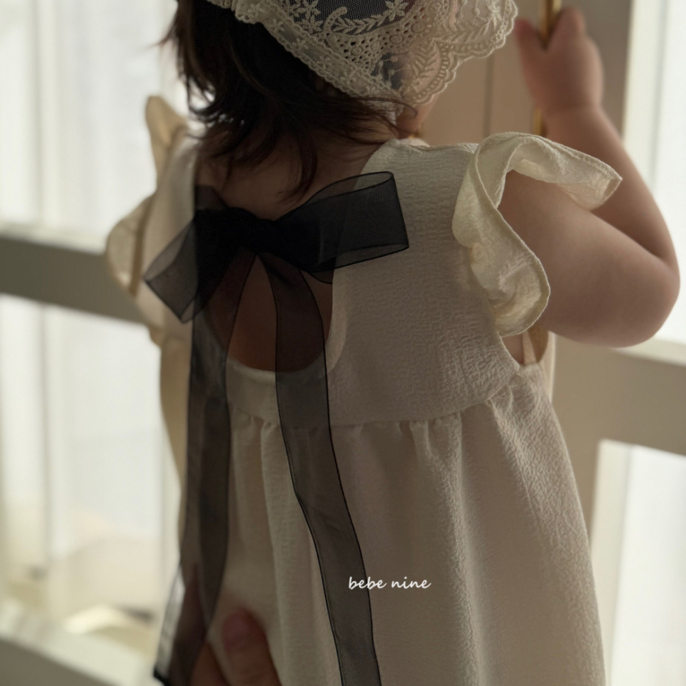 bebe nine-小飛袖包屁衣
